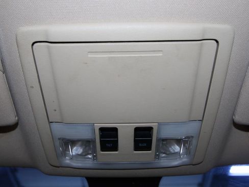 Used 2013 Ford Taurus SEL FWD image 14