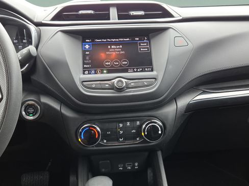 Used 2023 Chevrolet TrailBlazer LT image 22