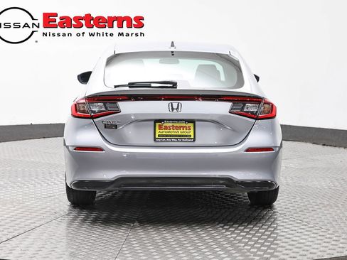 Used 2022 Honda Civic LX image 6