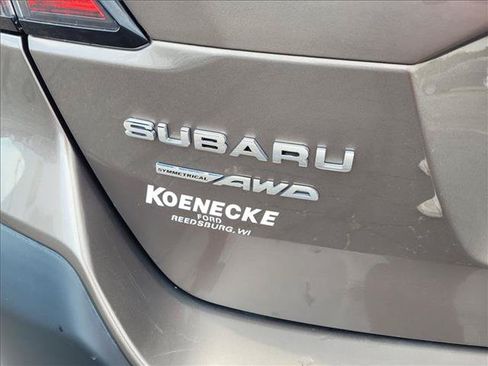 Used 2021 Subaru Outback Premium AWD/4WD image 7