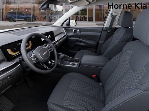 New 2025 Kia Sorento LX image 17
