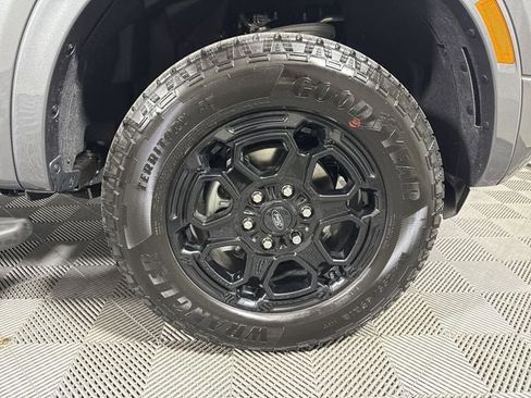 New 2025 Ford Ranger Lariat w/ Black Appearance Package image 10