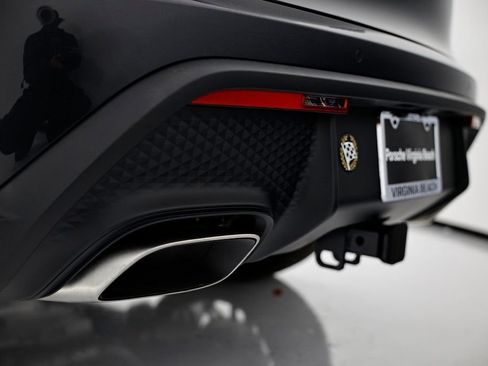 New 2026 Porsche Macan image 15