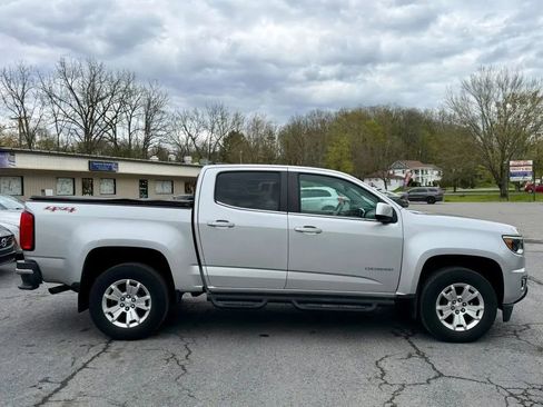 Used 2017 Chevrolet Colorado LT w/ LT Convenience Package AWD/4WD image 9