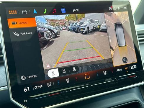 New 2025 Volkswagen ID. Buzz Pro S Plus image 42