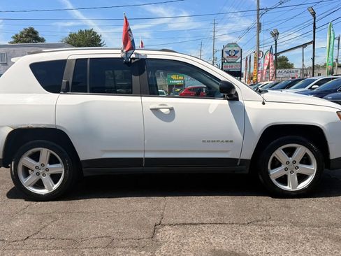Used 2012 Jeep Compass Limited AWD/4WD image 11