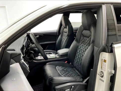 Used 2023 Audi SQ8 Premium Plus AWD/4WD image 13