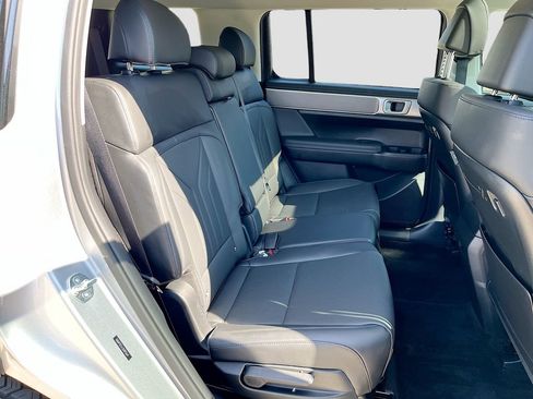 Used 2025 Hyundai Santa Fe XRT image 22