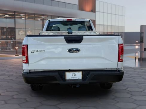 Used 2017 Ford F150 XL w/ Equipment Group 101A Mid RWD image 5