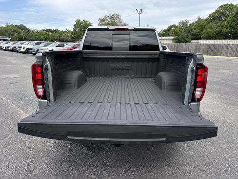Used 2024 GMC Sierra 1500 Elevation w/ Elevation Premium Package AWD/4WD image 32