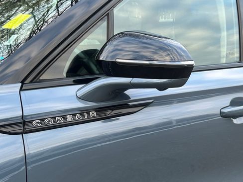 Used 2023 Lincoln Corsair Reserve w/ Equipment Group 201A image 8