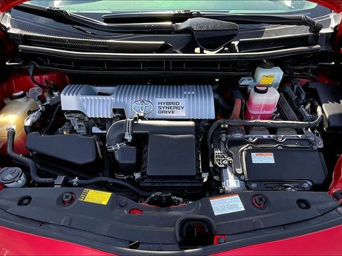 Used 2015 Toyota Prius Persona Series image 28