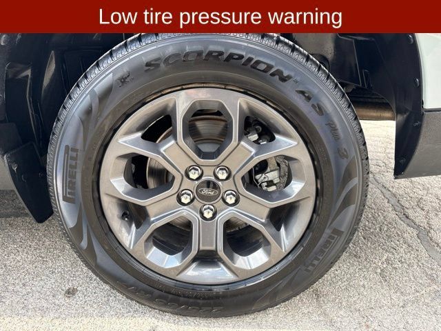 Used 2022 Ford Maverick XLT FWD image 9
