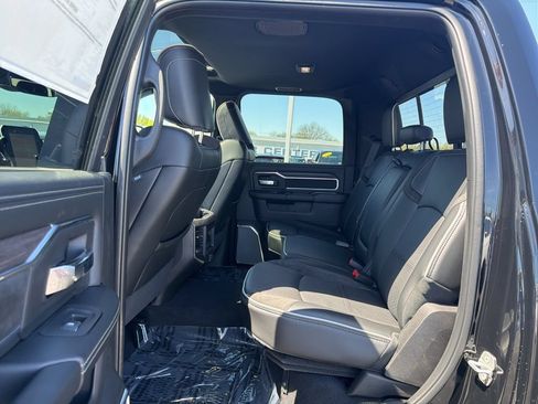 New 2026 RAM 2500 Laramie AWD/4WD image 25
