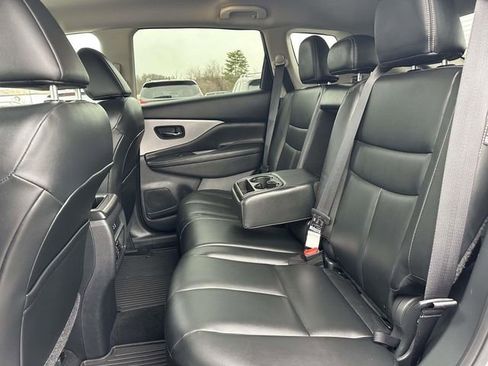 Used 2023 Nissan Murano SV w/ SV Midnight Edition Package image 15
