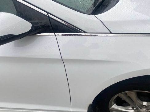 Used 2018 Hyundai Sonata SEL w/ Winter Weather Package FWD image 7