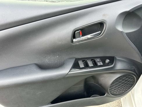 Used 2019 Toyota Prius XLE image 14