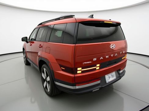 Used 2024 Hyundai Santa Fe Limited image 6