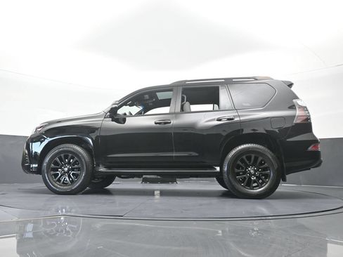 Used 2023 Lexus GX 460 w/ Black Line Special Edition AWD/4WD image 59