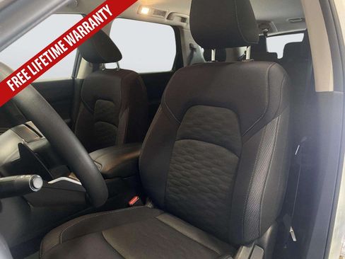 Used 2026 Nissan Pathfinder S AWD/4WD image 26