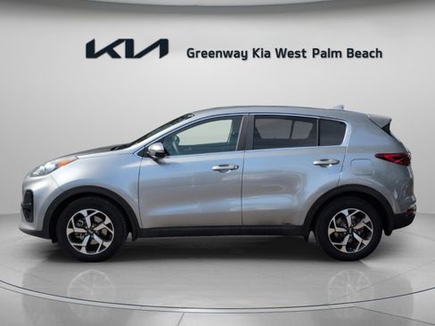 Used 2020 Kia Sportage LX w/ LX Popular Package image 5