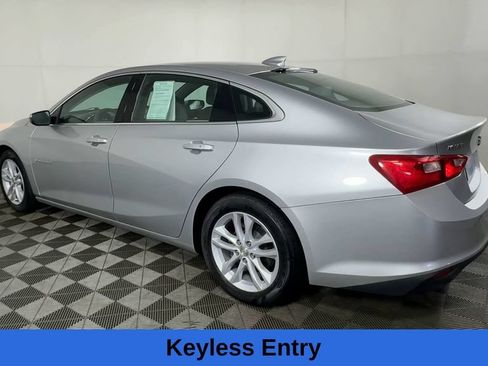 Used 2018 Chevrolet Malibu LT FWD image 8