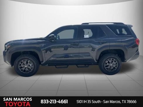 New 2026 Toyota 4Runner SR5 AWD/4WD image 3