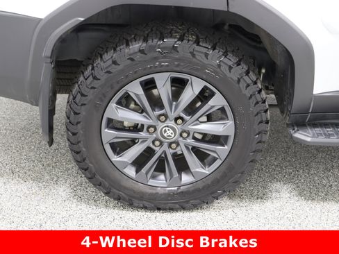 Used 2024 Toyota Land Cruiser image 6