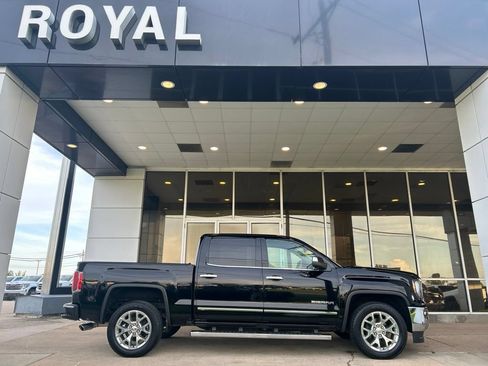 Used 2017 GMC Sierra 1500 SLT w/ SLT Premium Package RWD image 1