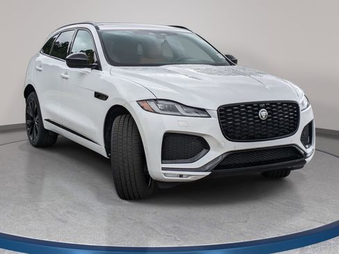 New 2026 Jaguar F-PACE R-Dynamic S image 3