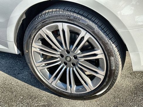 Certified 2025 Land Rover Range Rover Sport Dynamic SE image 10