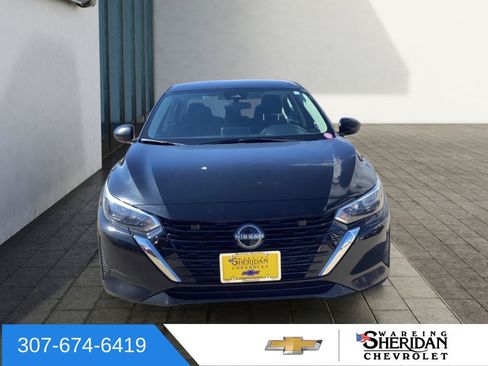 Used 2024 Nissan Sentra SV FWD image 2