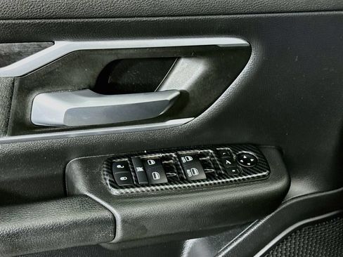 Used 2021 RAM 1500 Big Horn AWD/4WD image 24