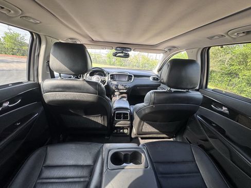 Used 2016 Kia Sorento EX w/ EX Touring Package FWD image 14