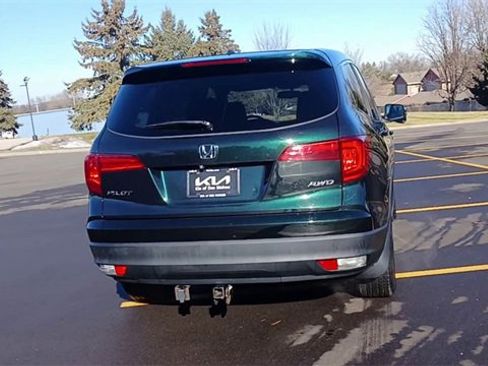 Used 2017 Honda Pilot EX-L image 2