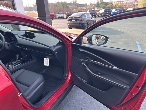 New 2025 MAZDA CX-30 AWD 2.5 S w/ Select Sport Pkg image 14