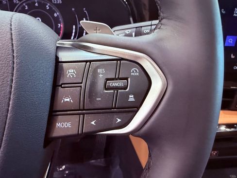 Used 2025 Lexus NX 250 FWD w/ Premium Package image 22