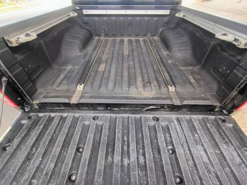 Used 2013 Nissan Frontier SV w/ SV Value Truck Pkg RWD image 55