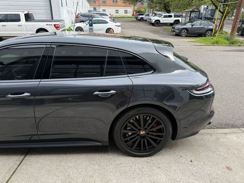 Used 2020 Porsche Panamera GTS AWD/4WD image 3