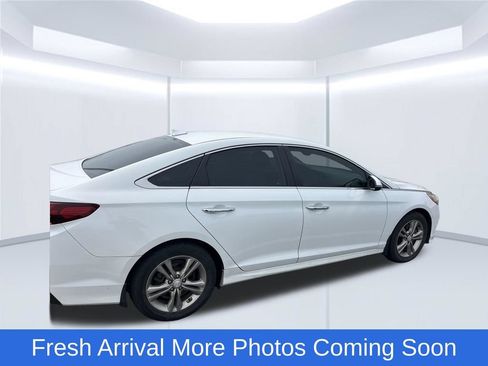 Used 2019 Hyundai Sonata SEL w/ Tech Package 02 FWD image 4