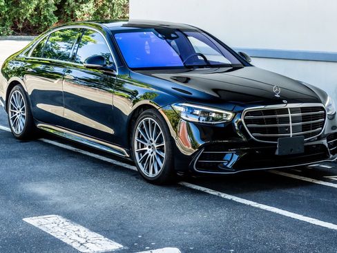 Used 2023 Mercedes-Benz S 500 4MATIC image 10