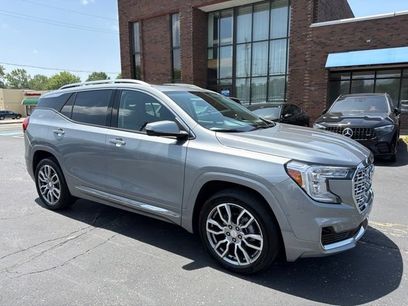 Used 2024 GMC Terrain Denali w/ Denali Premium Package
