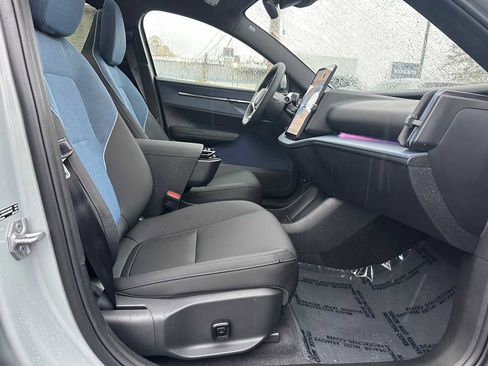 New 2026 Volvo EX30 Plus image 10