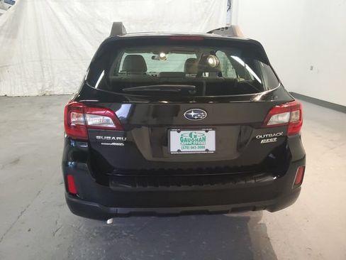 Used 2017 Subaru Outback 2.5i AWD/4WD image 5