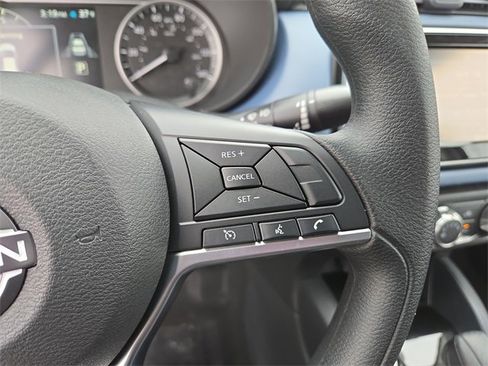 New 2025 Nissan Versa SV w/ Trunk Package image 20