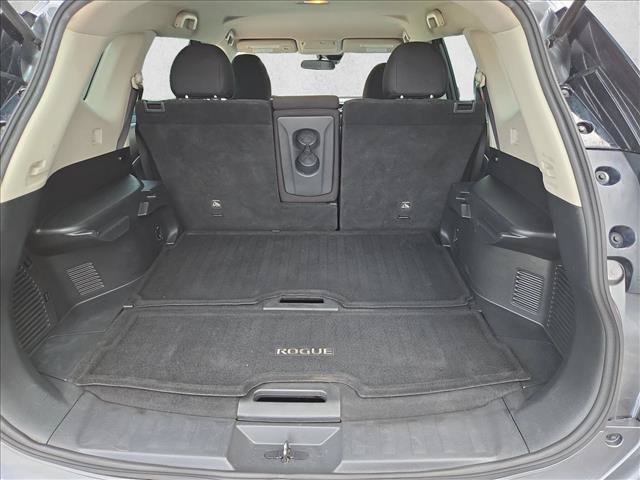 Used 2020 Nissan Rogue S FWD image 6