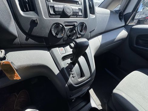 Used 2017 Chevrolet City Express LS image 44