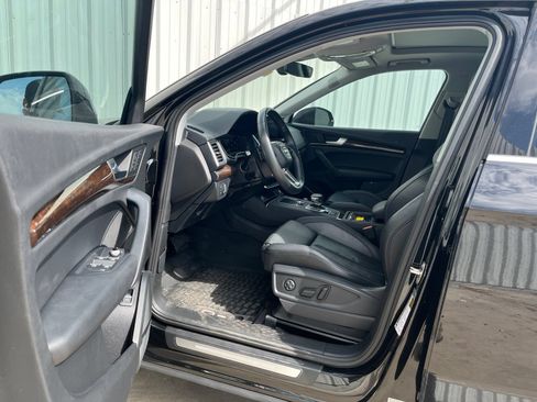 Used 2018 Audi Q5 2.0T Premium Plus w/ Premium Plus Package AWD/4WD image 10