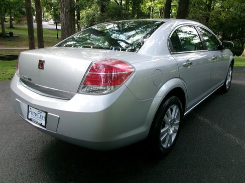 Used 2009 Saturn Aura XR image 5