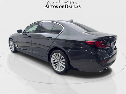 Used 2022 BMW 530i w/ Premium Package image 9